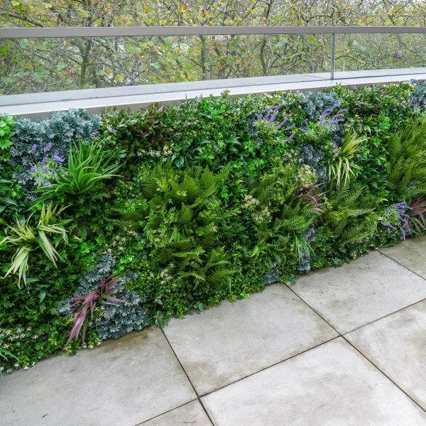 Green Wall Privacy Screen