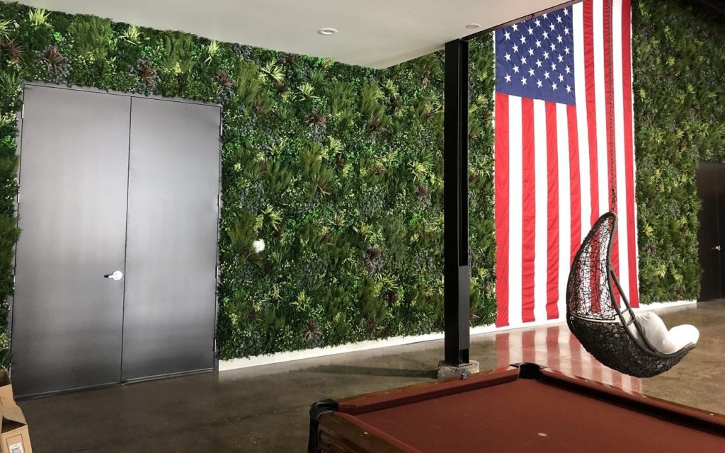 Large outdoor artificial green wall in Chicago