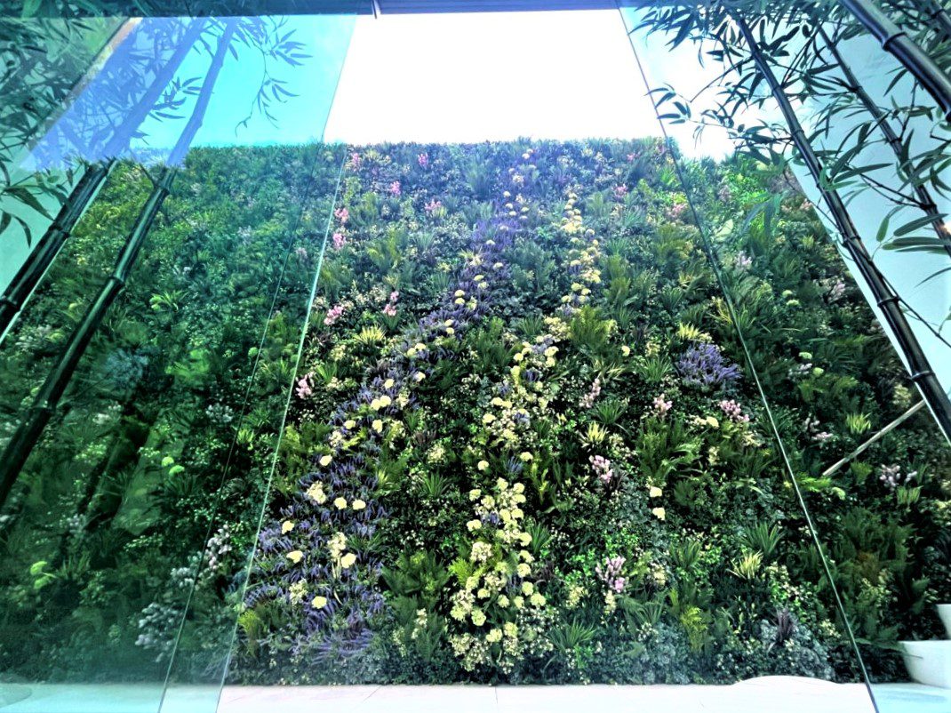 Floral Green Wall